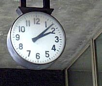 Entrare alle 8.40 - SOS studenti by ScuolaZoo