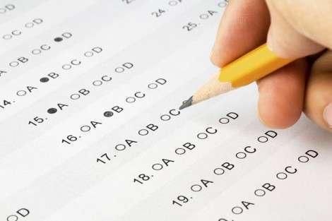 Test Medicina 2014, risultati ai minimi storici tra polemiche e rischio annullamento