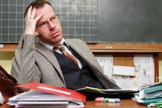 Tempo di pagelle sì, ma per presidi e prof!