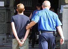 bbandonano la scuola e diventano criminali: l’allarme arriva da Catania