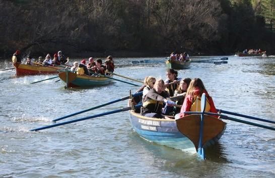 Rowers_on_otter_creek_CU_IMG_3111_t670