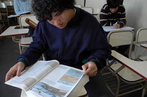 livorno-scuola-severa-alunni-bocciati (2)