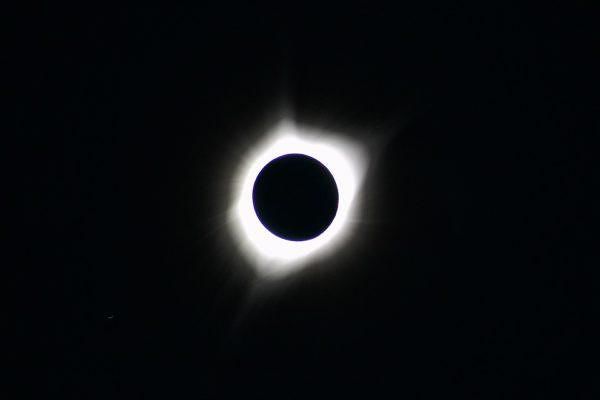 solar-eclipse-2684387_960_720