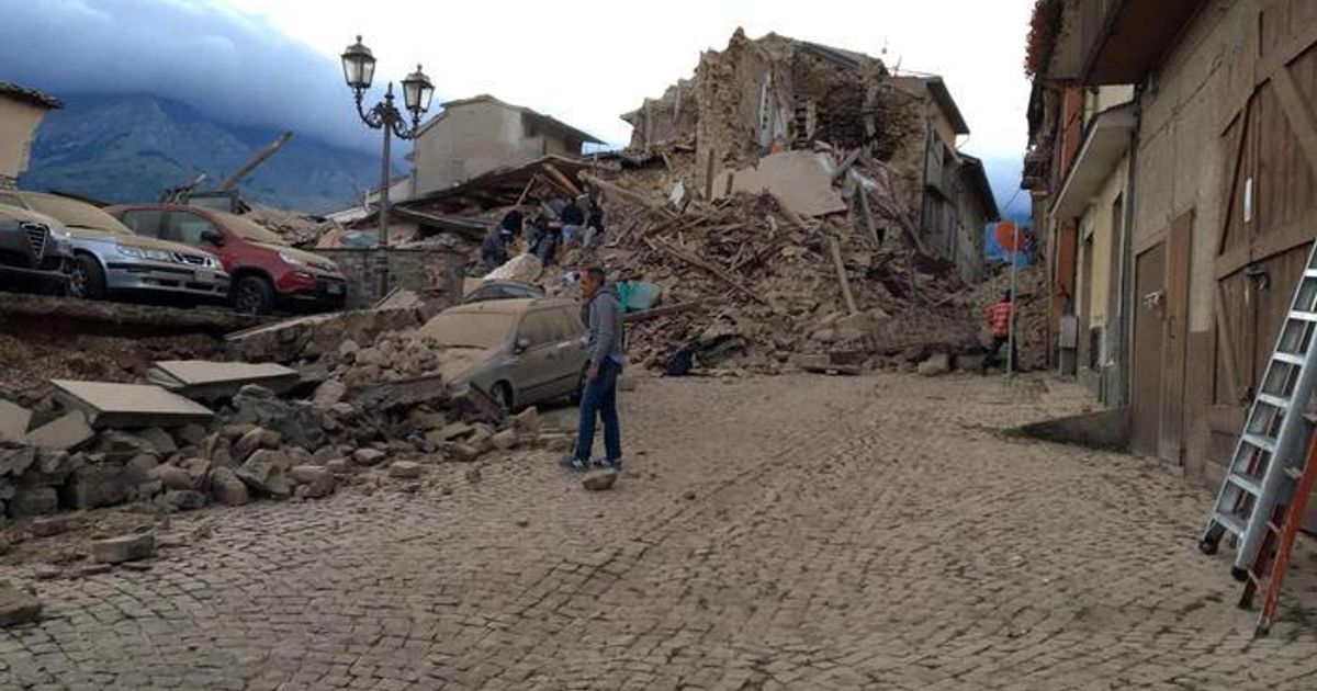 Forte Terremoto Colpisce Il Centro Italia | ScuolaZoo