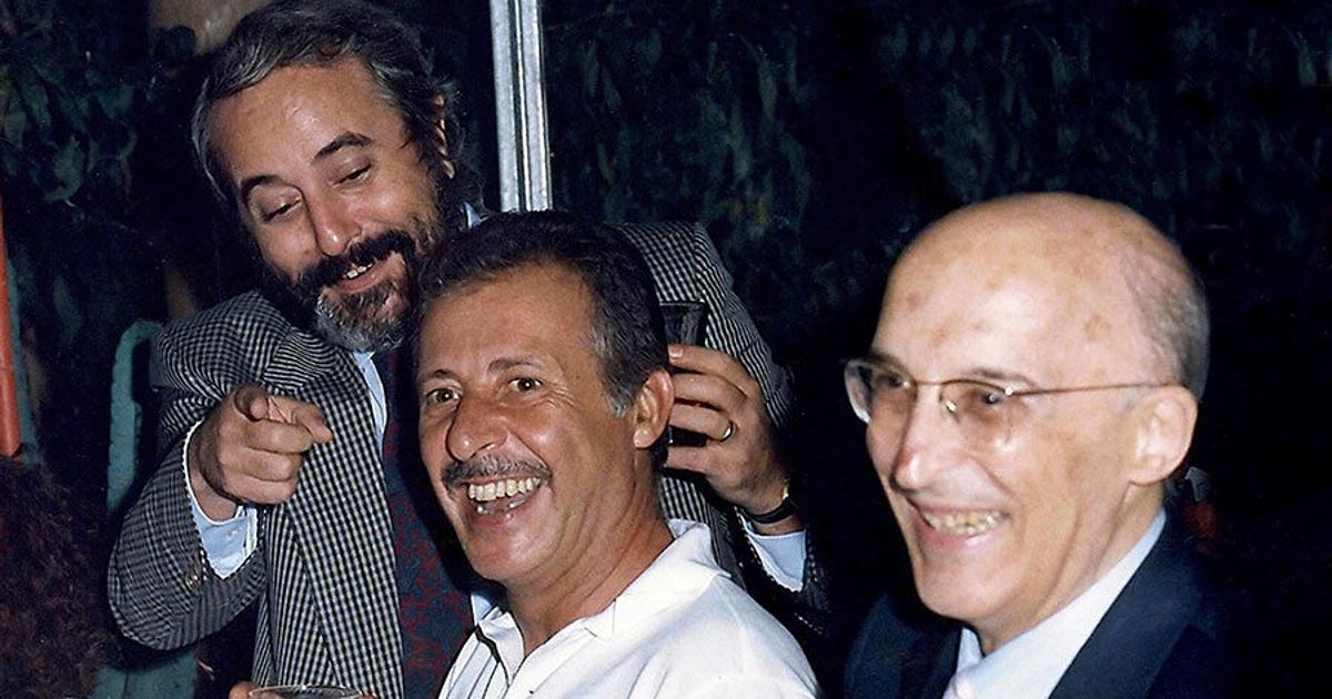 Il mezzofondista El Mazouri incontra gli studenti della scuola Paolo  Borsellino di Napoli